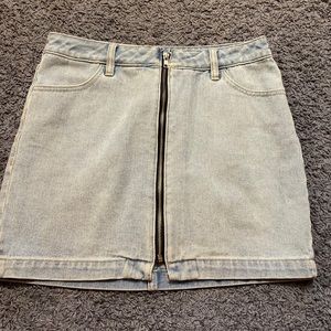 Kendall & Kylie jean skirt